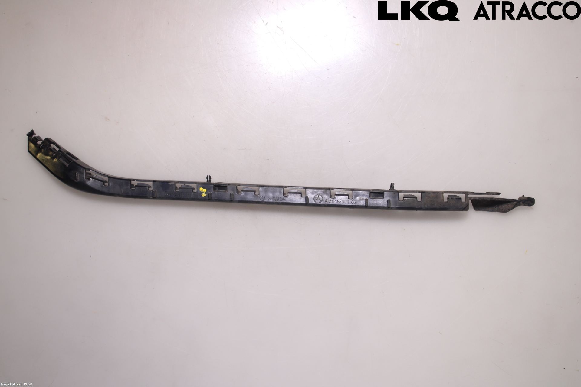 Mercedes-Benz MB E-KLASS (W212) 09-16 Stötfångarfäste Bak Vä