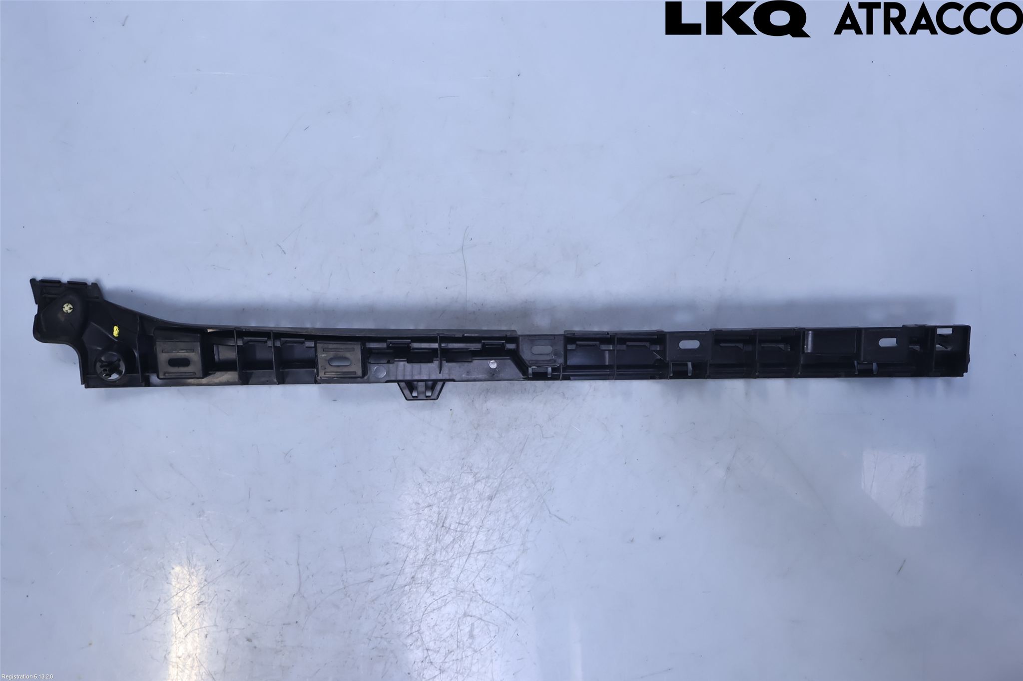 BMW 5 F10/F11/F18 09-17 Sidokjol Vä