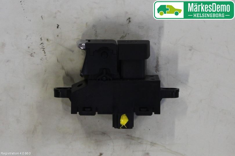 Mazda 6 13- Strömställare Parkeringsbroms