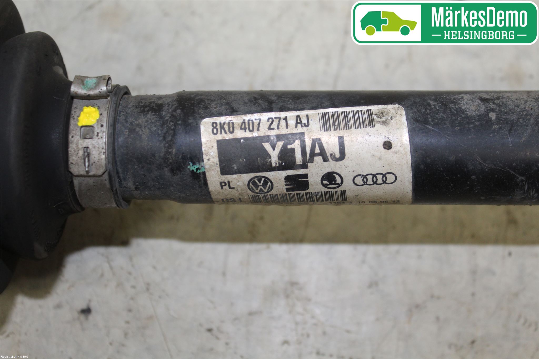Audi A4 12-15 Drivaxel Fram Vänster