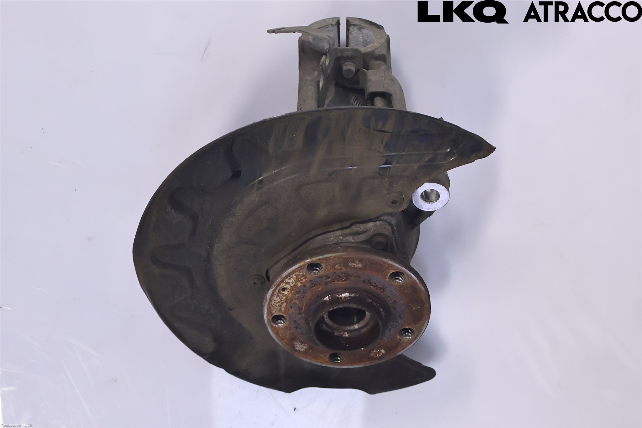 Volkswagen VW PASSAT 15-19 Styrspindel Lagerhus Hö