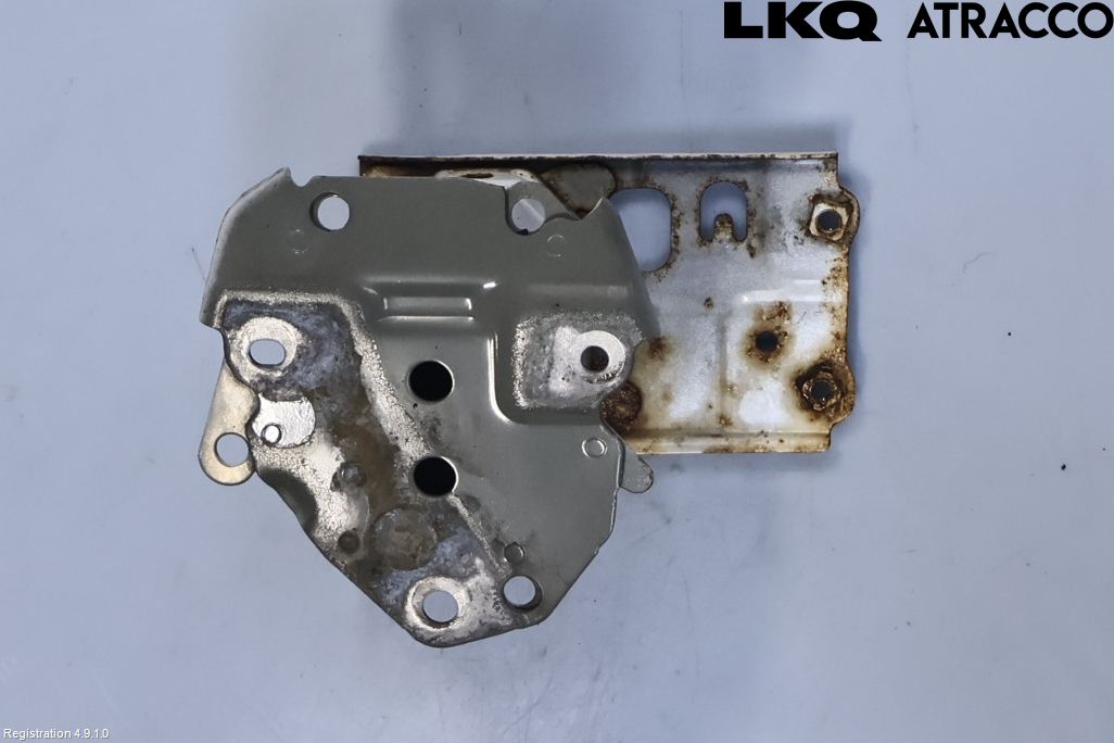Toyota AURIS 13-19 Stötfångarbärjärn Bak