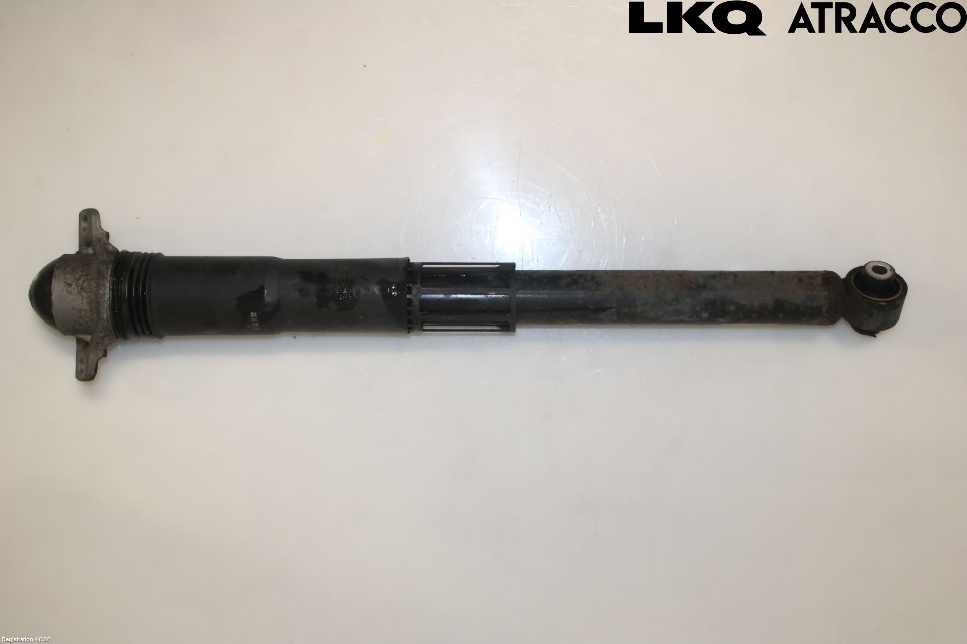 Volkswagen VW PASSAT 15-19 Stötdämpare Bak