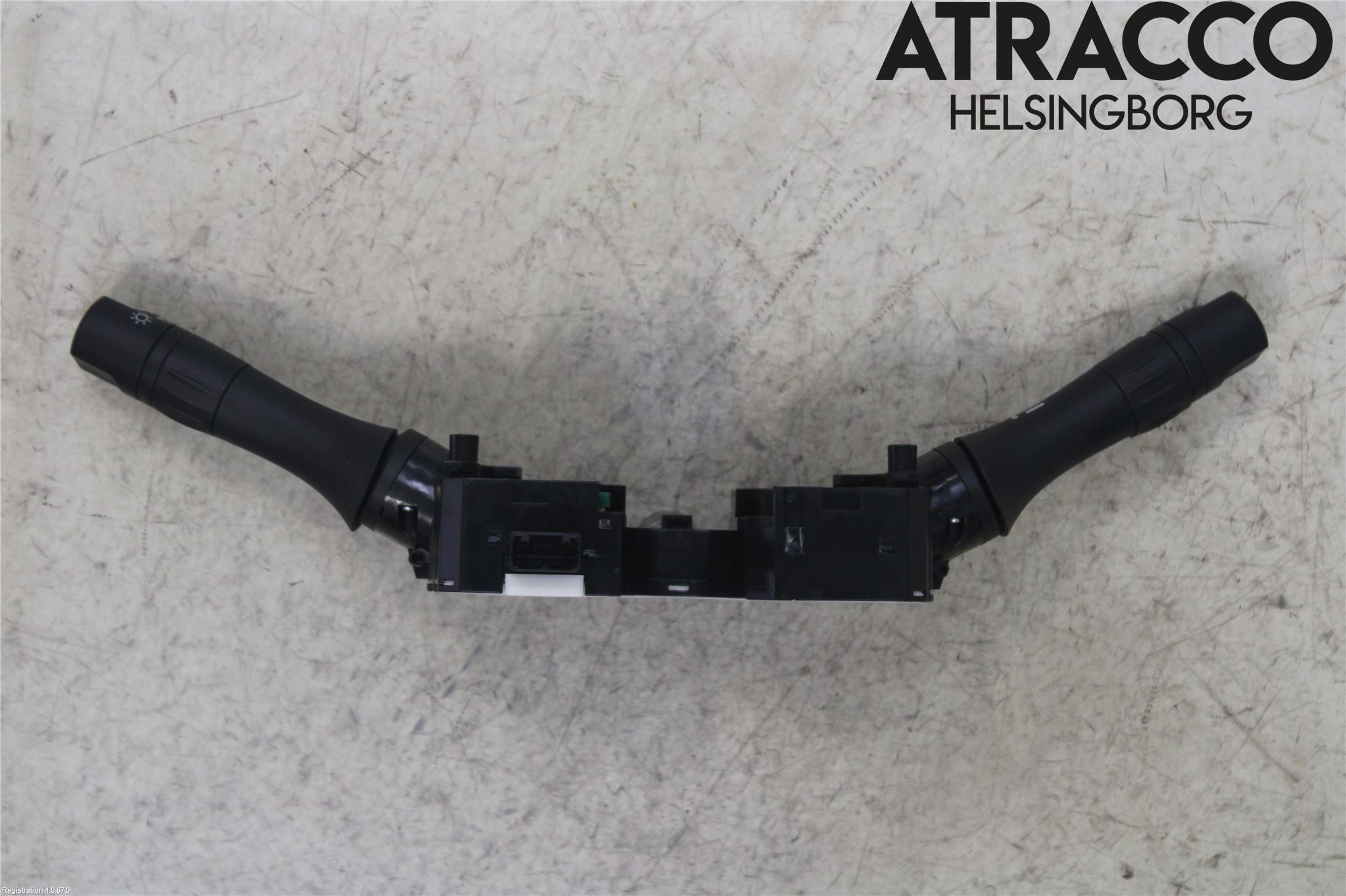 Nissan JUKE 14-19 Spakcentral