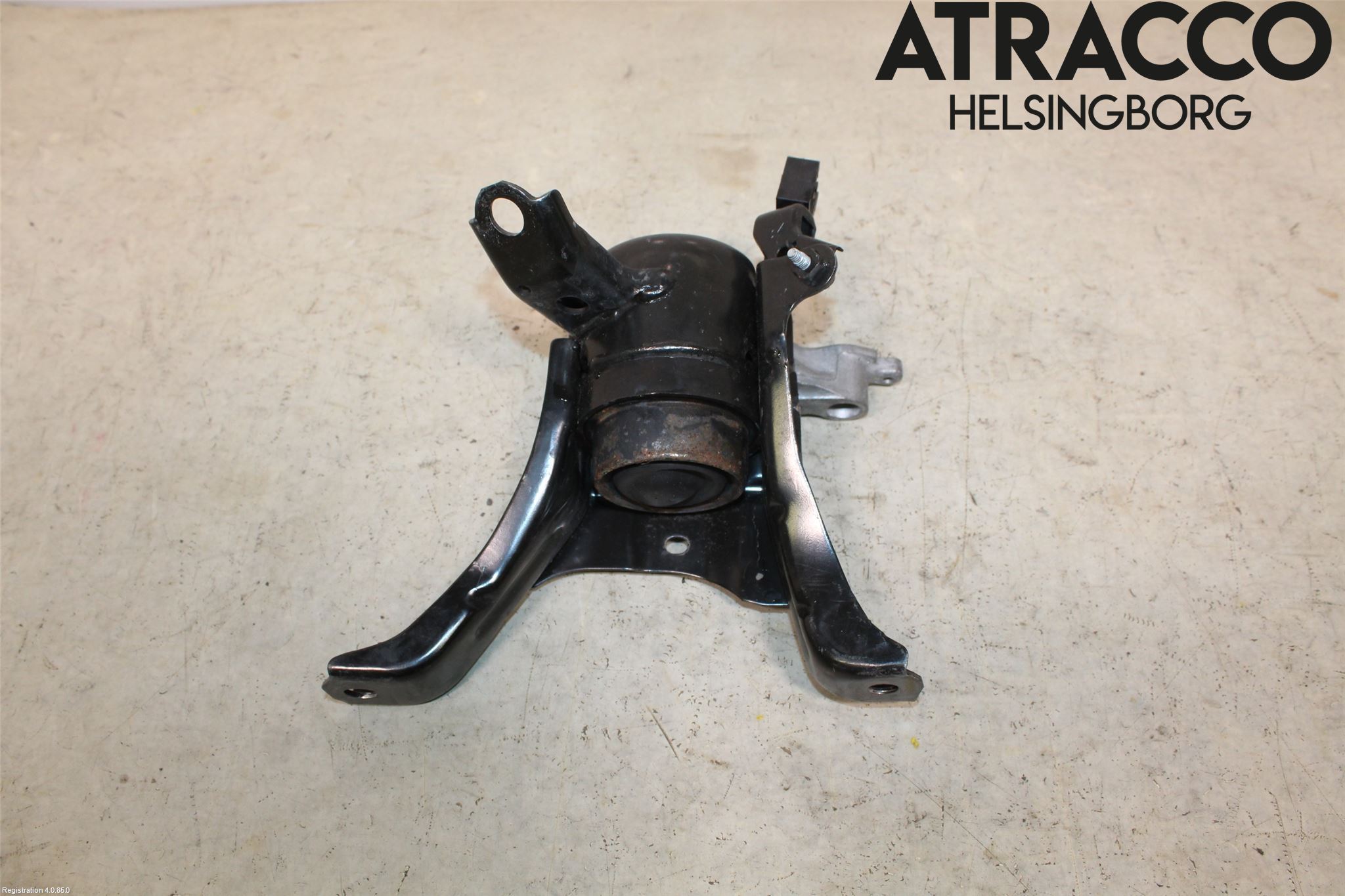 Toyota COROLLA 19- Motorfäste