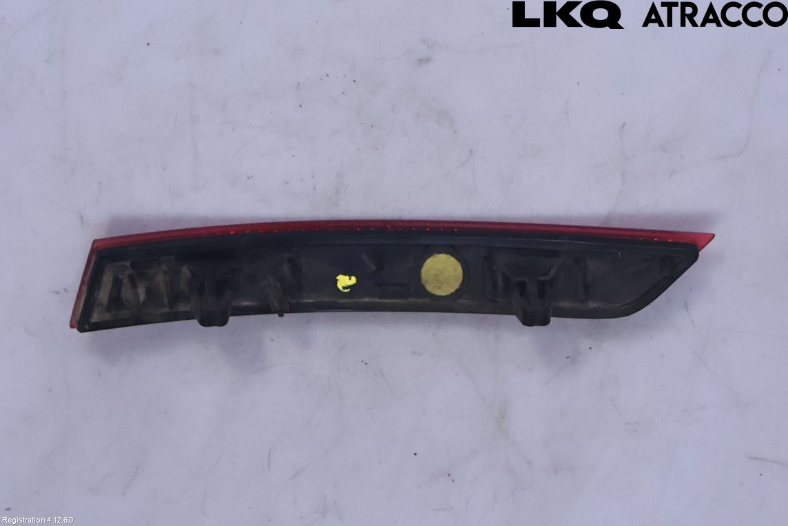 Volkswagen VW PASSAT 15-19 Dimljus/Reflex Bak