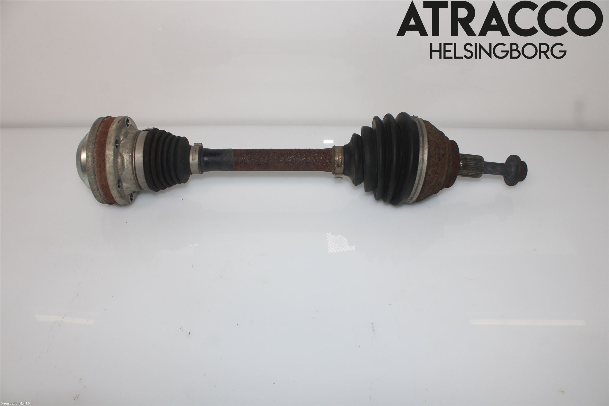 Skoda SUPERB 16-24 Drivaxel Fram Vänster