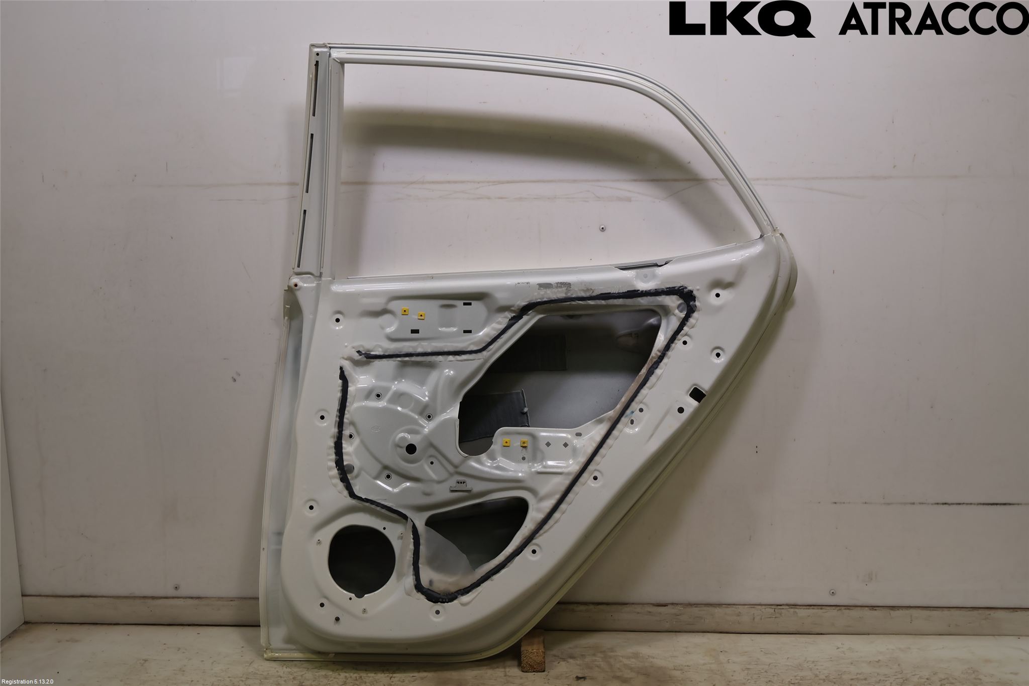 Kia PICANTO 17- Dörr Bak Höger
