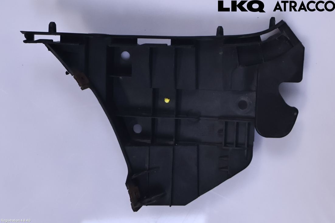 Volvo V70 08-13 Stötfångarfäste Fram Hö