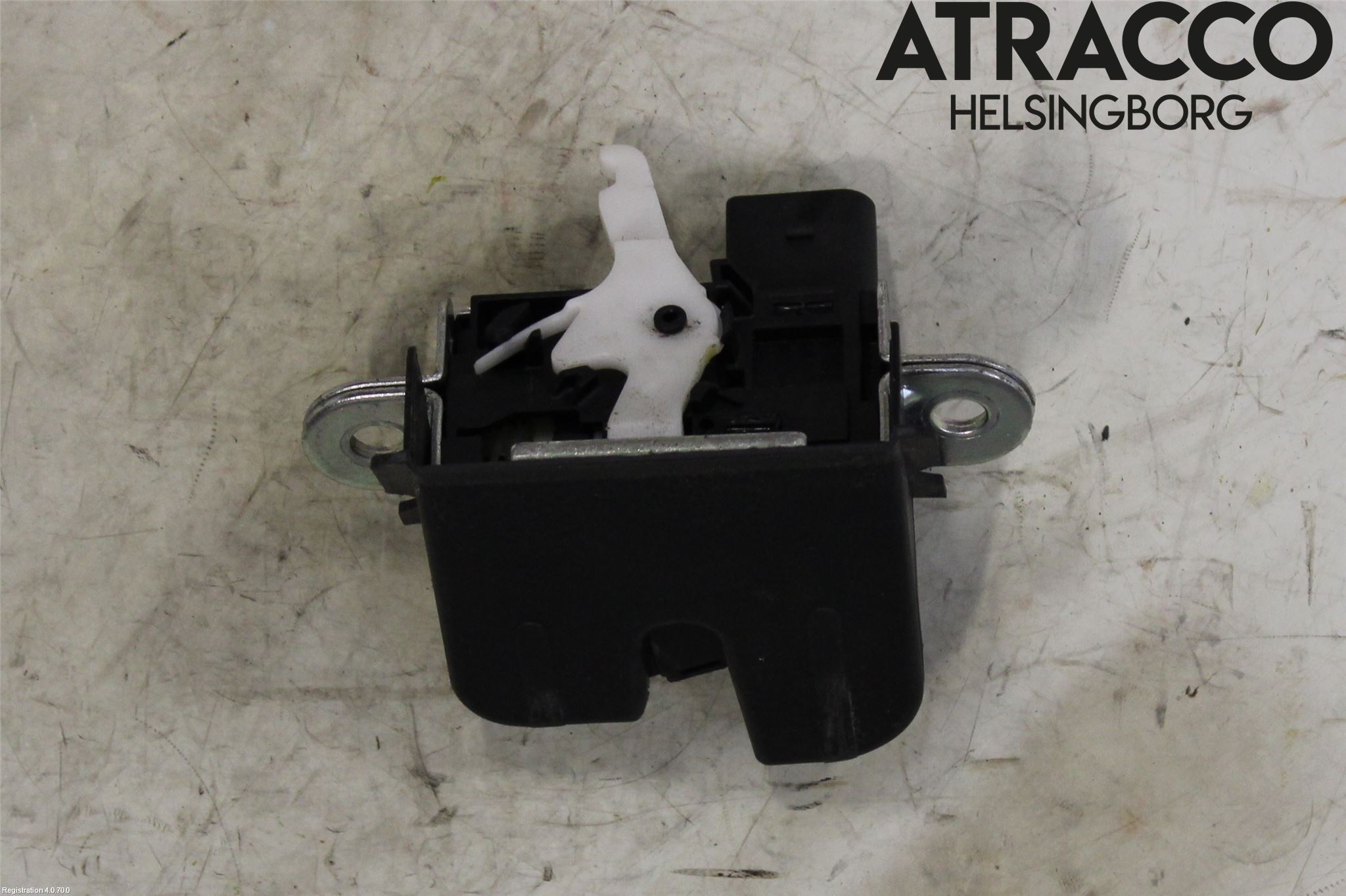 Volkswagen VW SCIROCCO 09-17 Låskista Baklucka