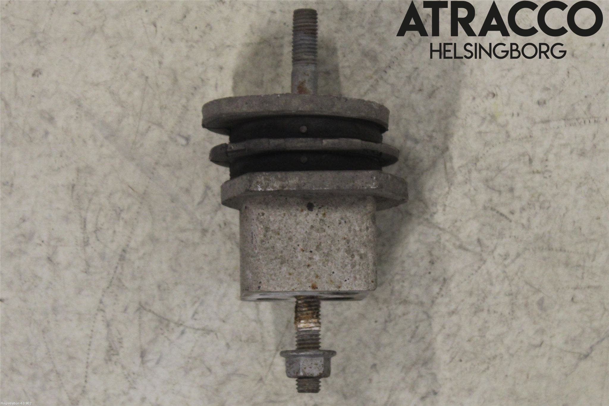 Volvo V90 17->> Bladfjäderhänke Bak