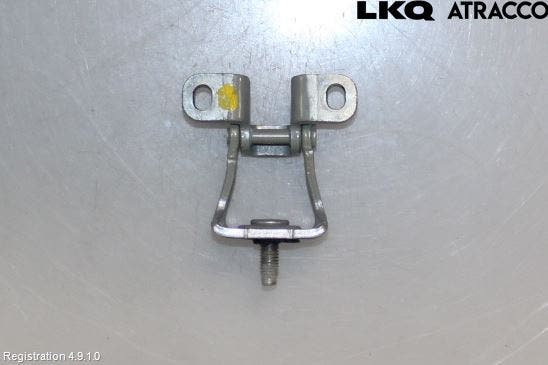 Skoda RAPID Bakluckegångjärn Hö