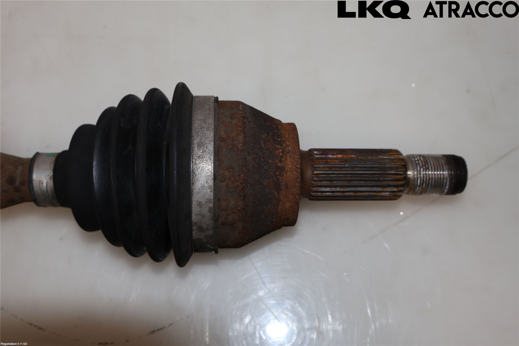 Ford TRANSIT/TOURNEO COURIER 13-23 Drivaxel Fram Vänster