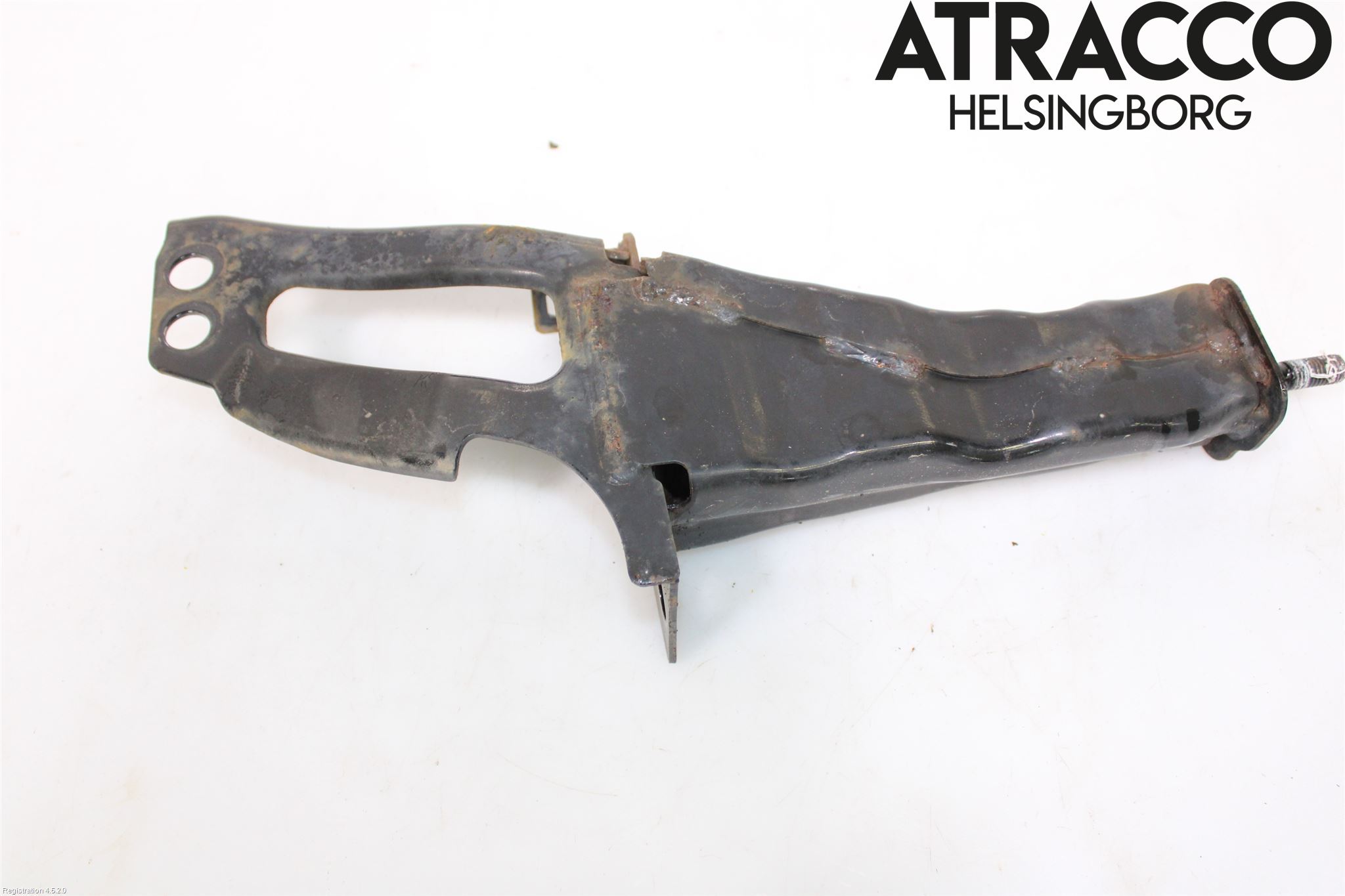 Volvo XC70 08-13 Stötfångarbärjärn Fram