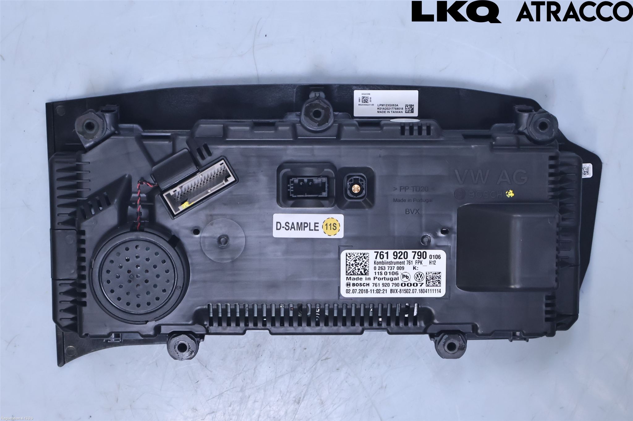 Volkswagen VW TOUAREG CR 18- Instrument Komb