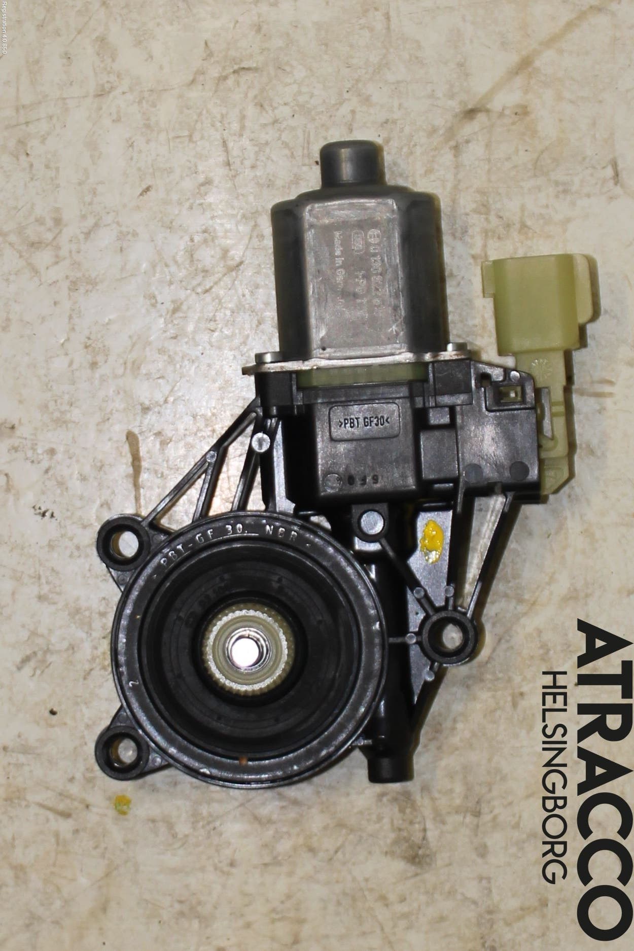 Ford FIESTA 13-17 Fönsterhissmotor