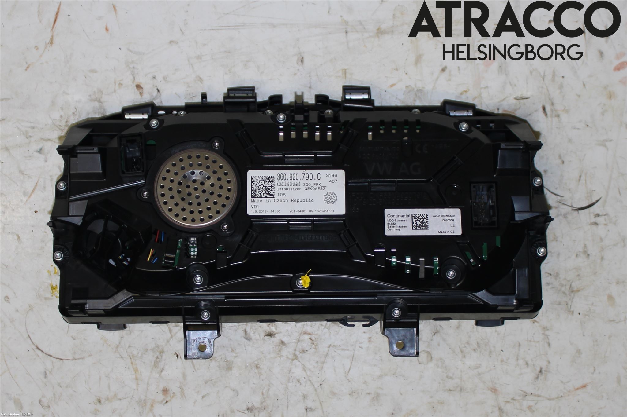 Volkswagen VW PASSAT 15-19 Instrument Komb