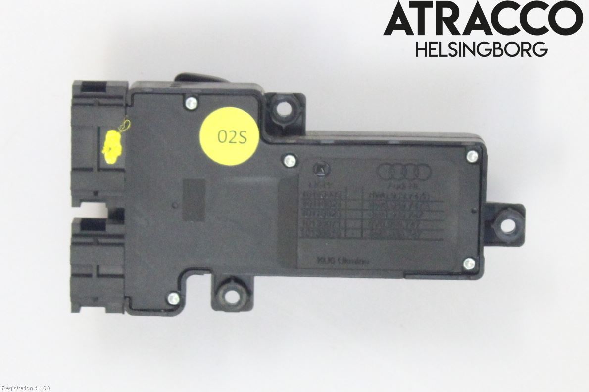 Audi A4/S4 B9 16-19 Strömställare Stolregler