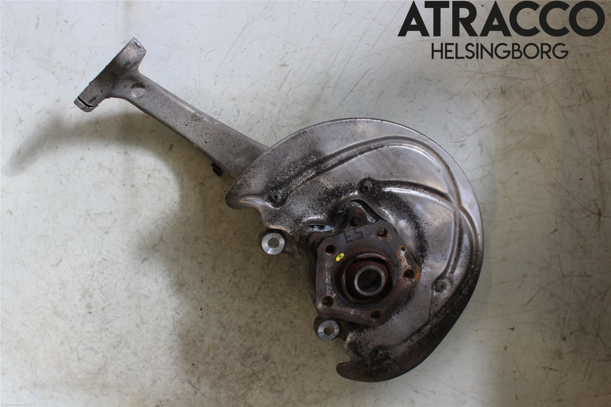 Audi A4/S4 B9 16-19 Styrspindel Lagerhus Hö