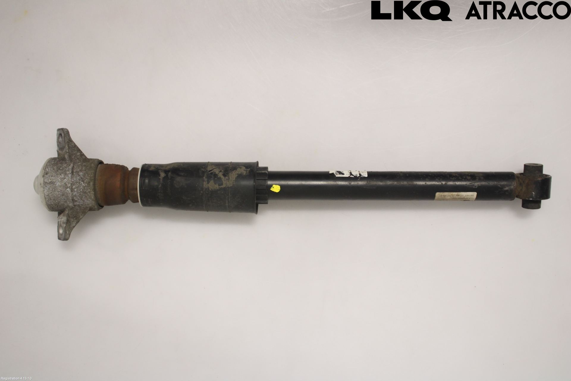 Audi A4/S4 B9 16-19 Stötdämpare Bak