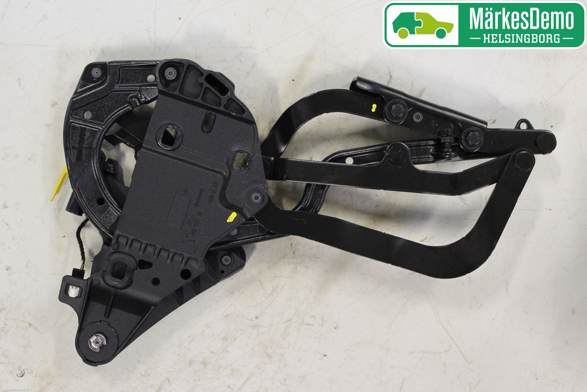 Audi A5 07-16 Bakluckegångjärn Hö