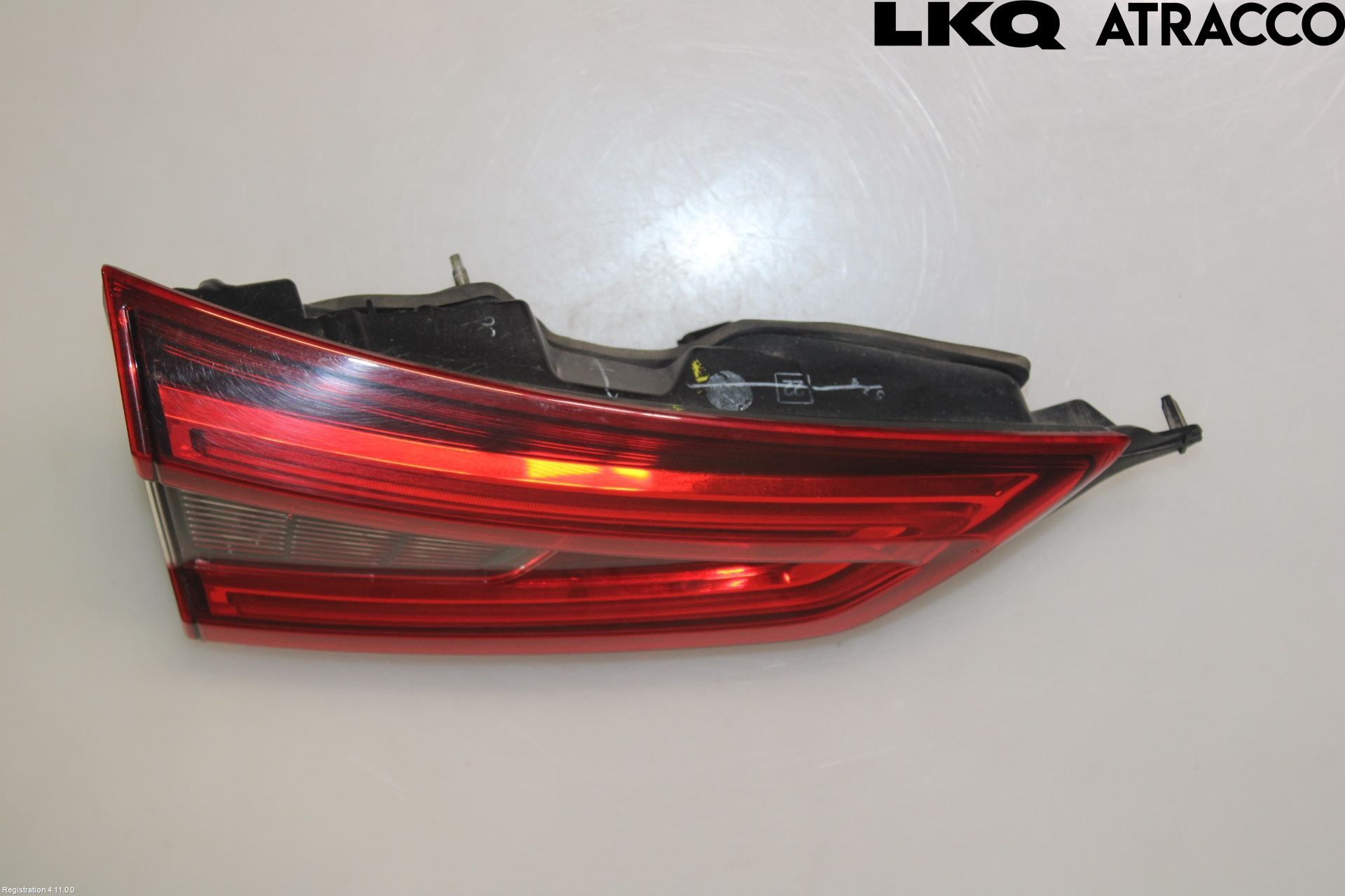 Nissan QASHQAI 17-21 Bakljus Lucka Vä