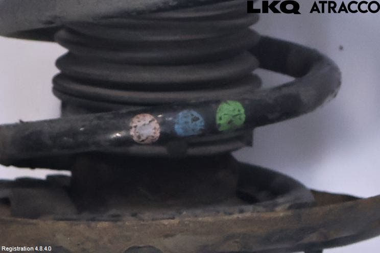 Volvo V60 11-13 Fjäderben Fram Höger