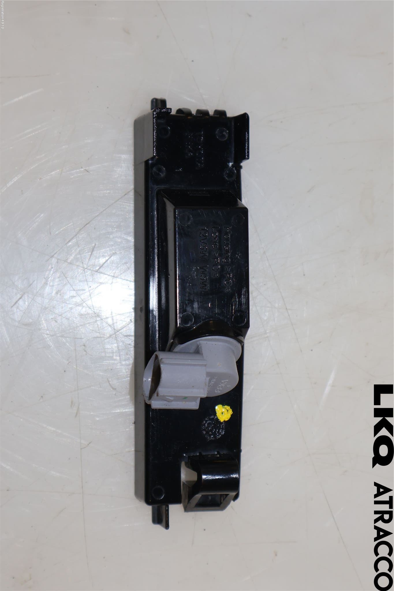 Toyota AURIS 13-19 Skylt Belysning