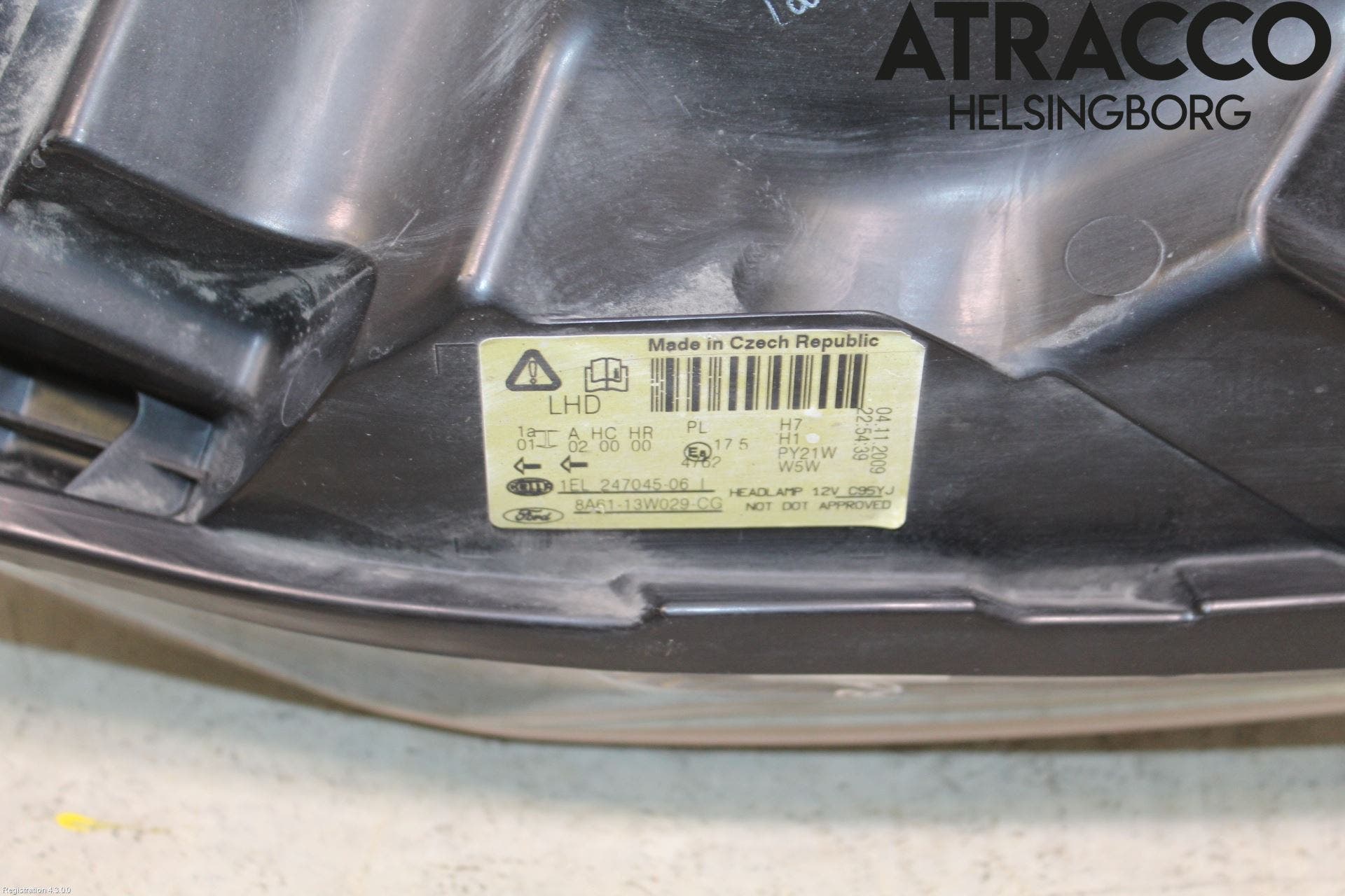 Ford FIESTA 09-12 Strålkastare Höger