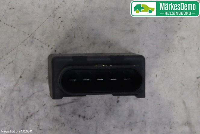Volkswagen VW PASSAT 15-19 Styrenhet Bränslepump