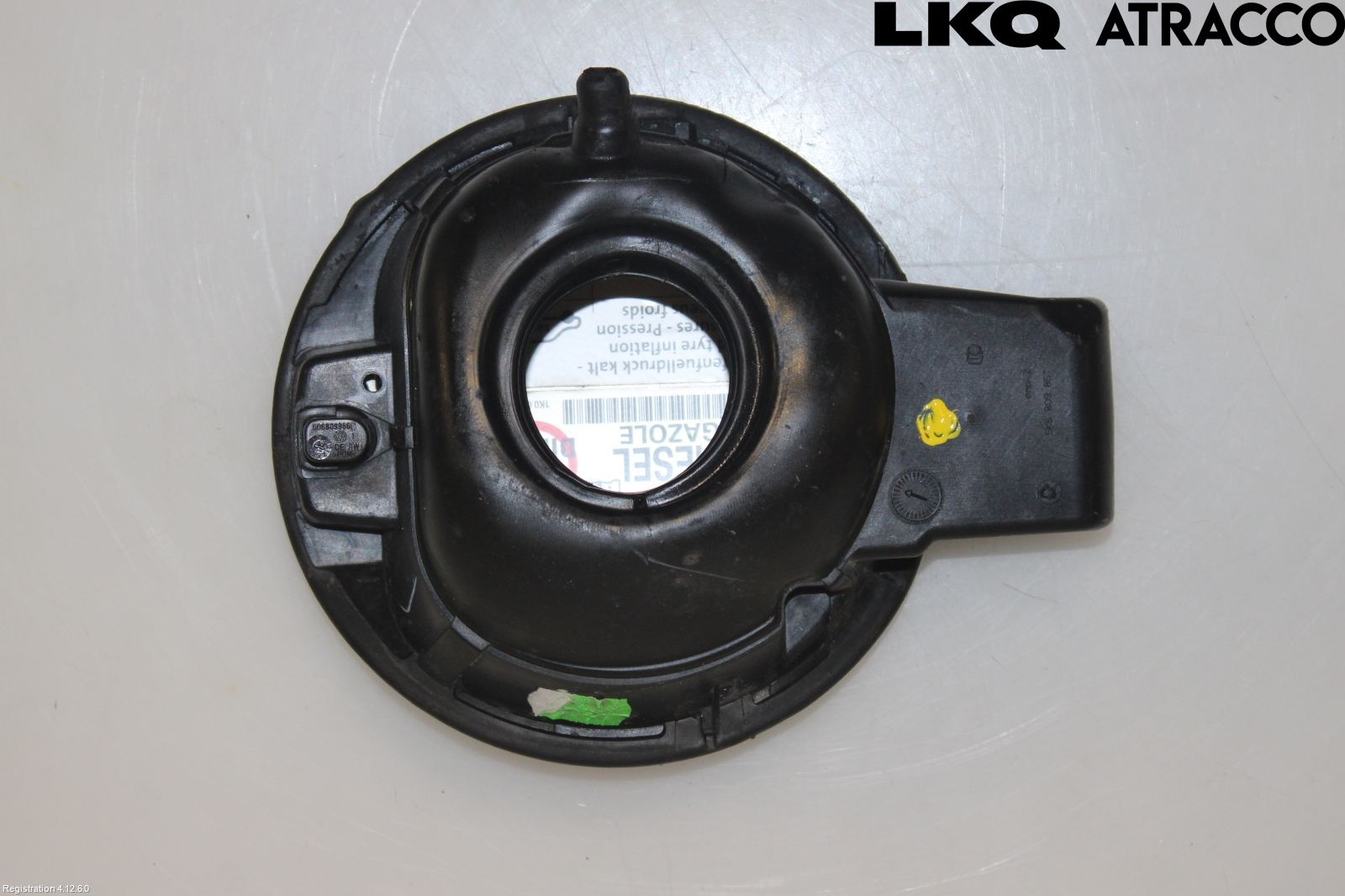 Volkswagen VW GOLF VI 09-13 Tanklucka