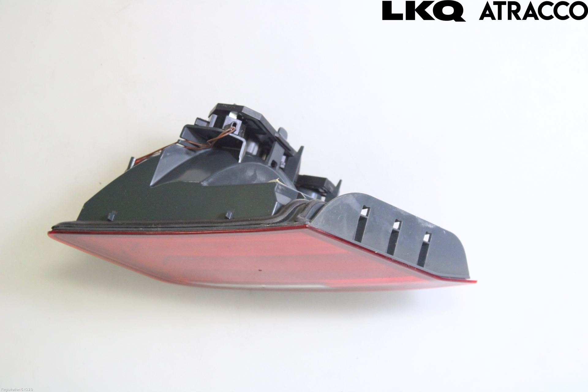 BMW 5 F10/F11/F18 09-17 Bakljus Lucka Vä