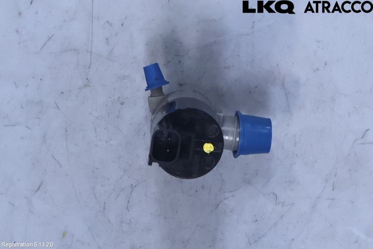 Volvo V90 17->> Spolarpump Högtryck