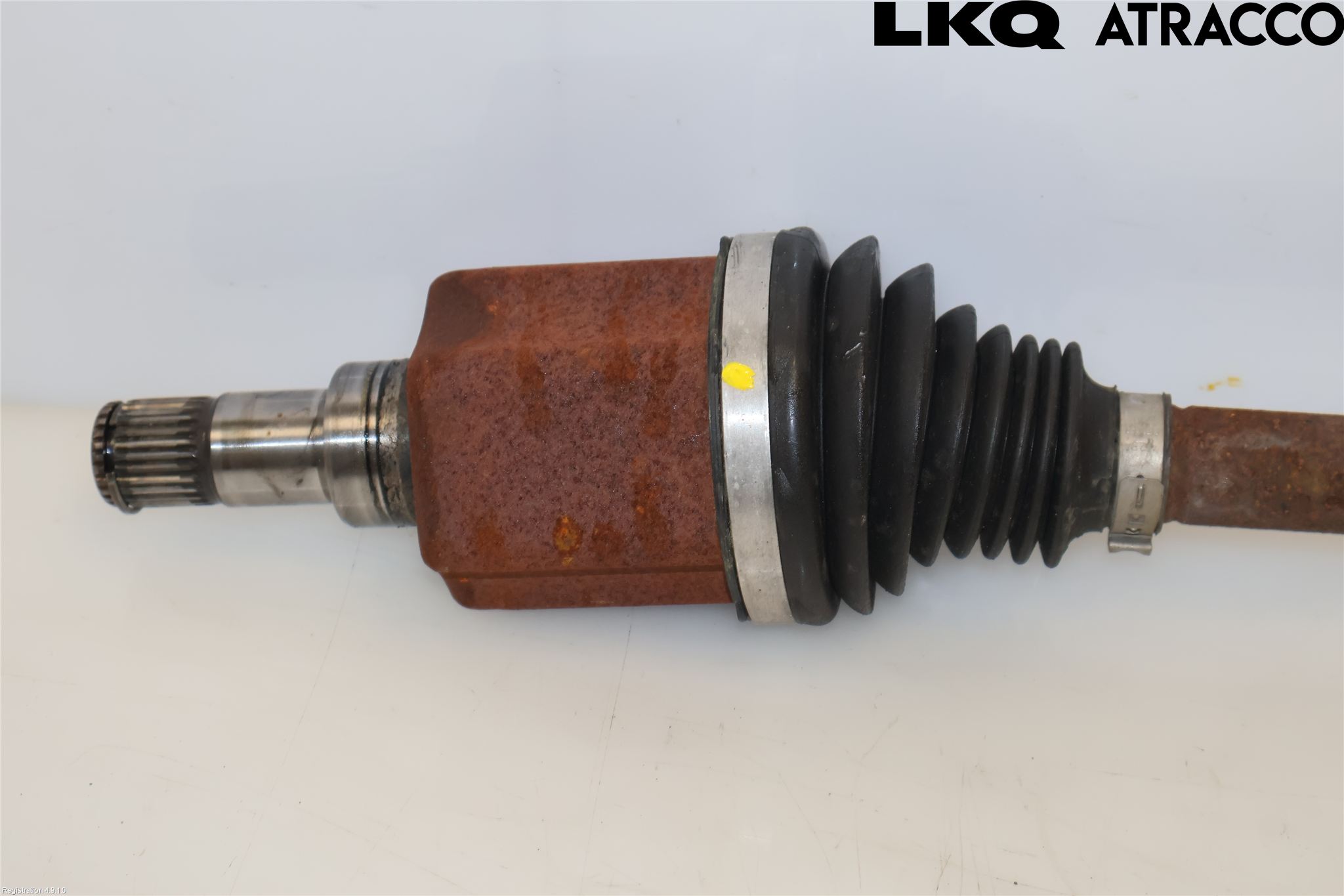Ford KUGA 17-19 Drivaxel Fram Vänster