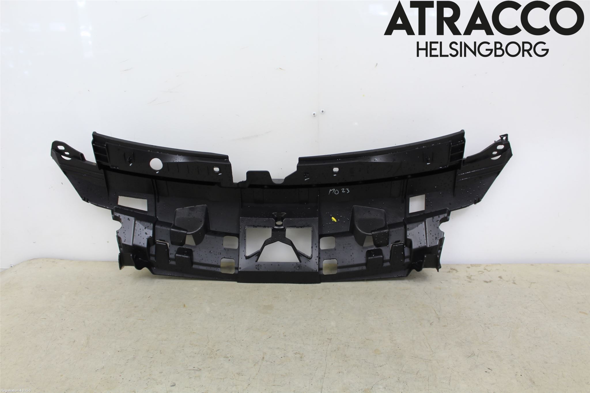 Citroen C3 10-17 Stötfångardel Fram Mitt
