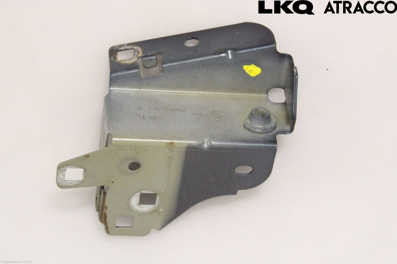 Renault ZOE/E-TECH 13- Skärmfäste Fram Hö