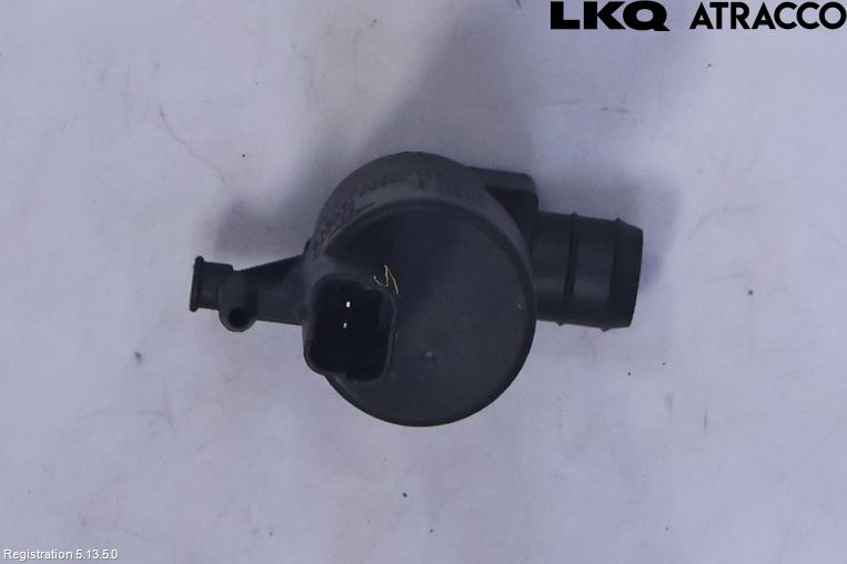 Nissan NV400 12-24 Spolarpump Vindruta