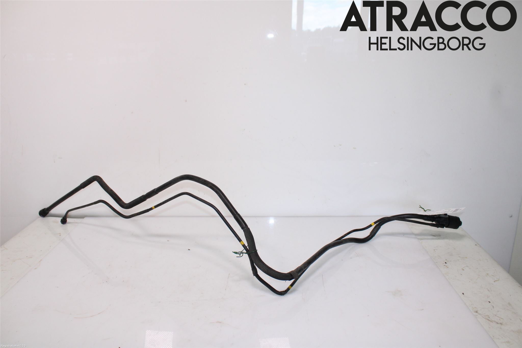 Audi Q5 09-16 Bränslepåfyllnrör-Slang