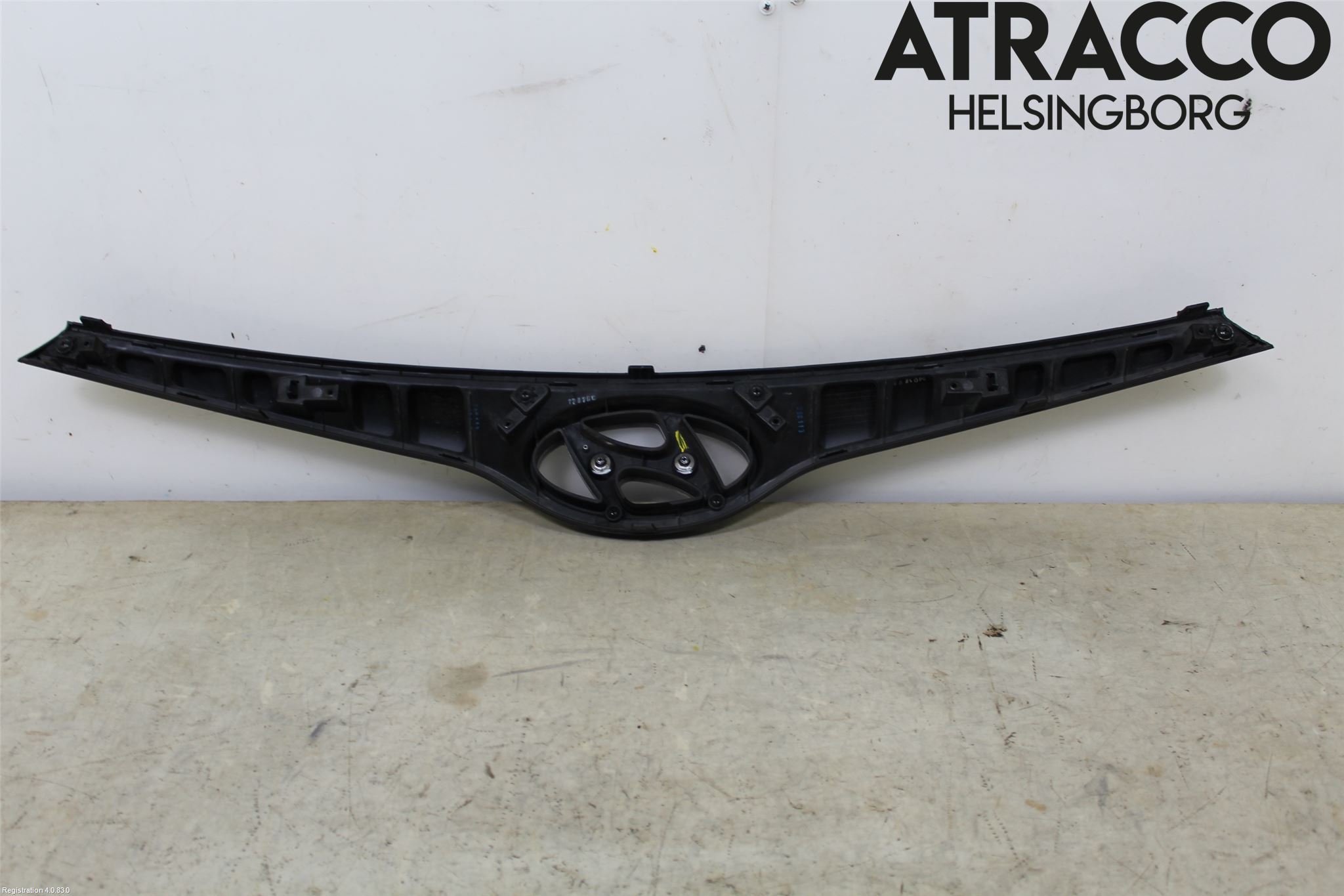 Hyundai i20 PB 09-14 Grill Komp