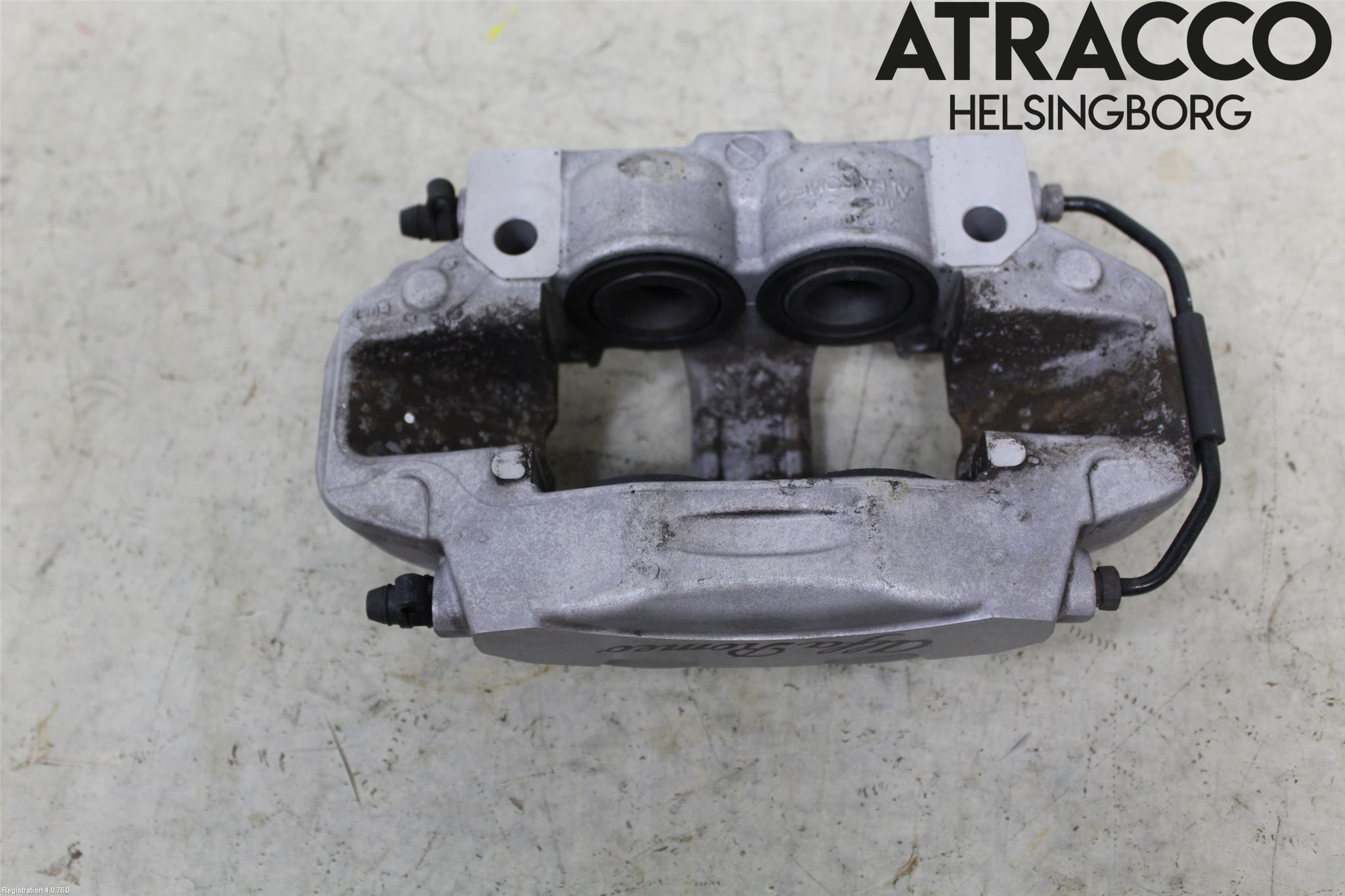 Alfa GIULIA Bromsok Fram Höger