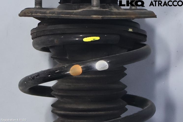 Toyota C-HR 24- Fjäderben Fram Höger