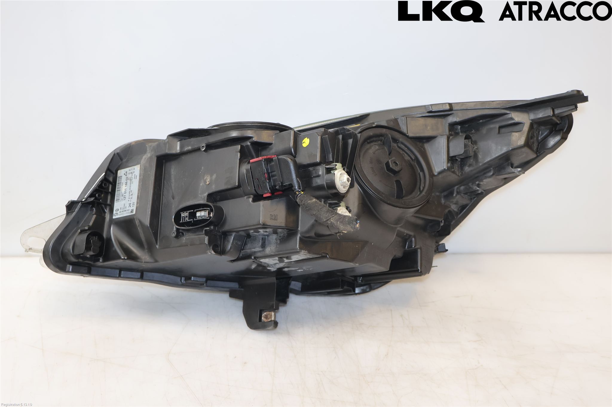 Opel INSIGNIA 09-16 Strålkastare Höger