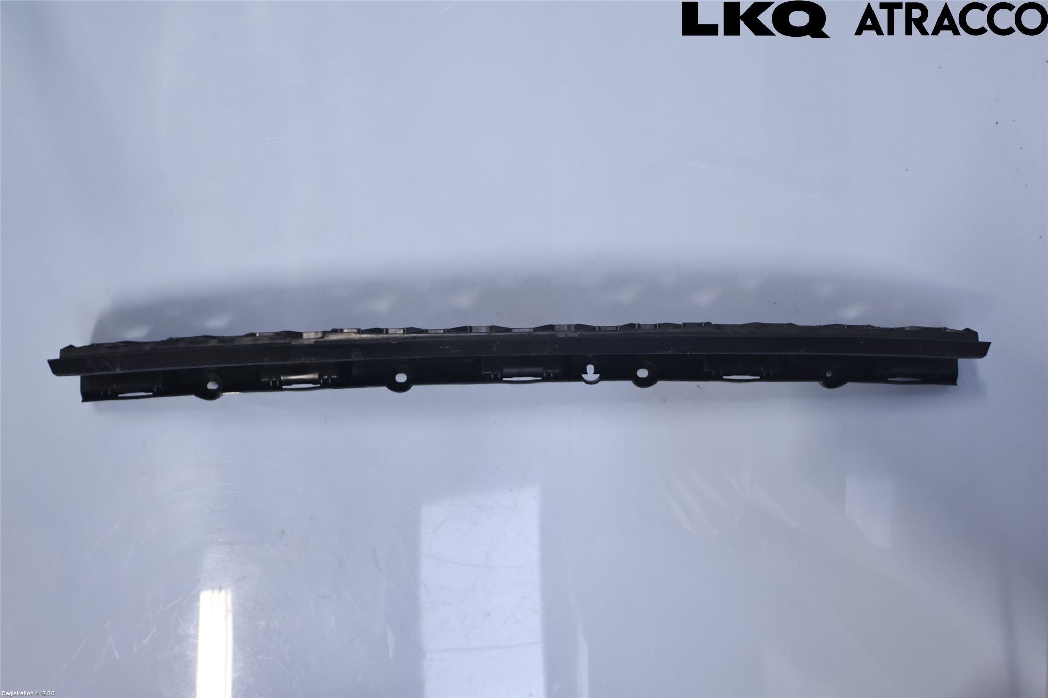 Volvo V60 19- Stötfångardel Bak Mitt