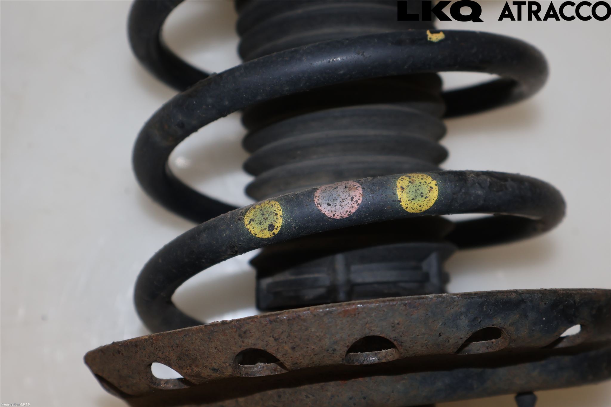 Volvo V70 08-13 Fjäderben Fram Höger