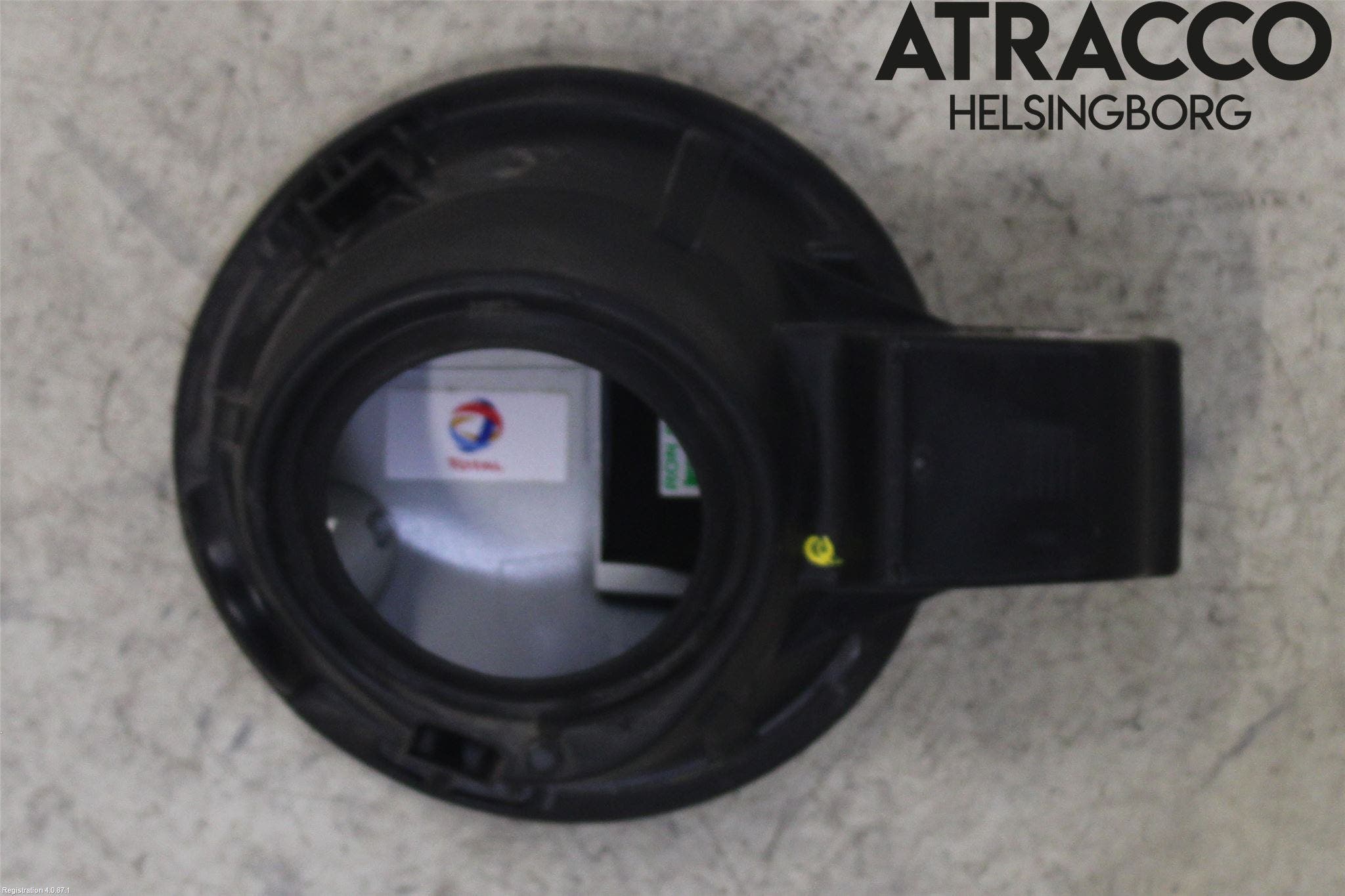 Peugeot 208 12-15 Tanklucka