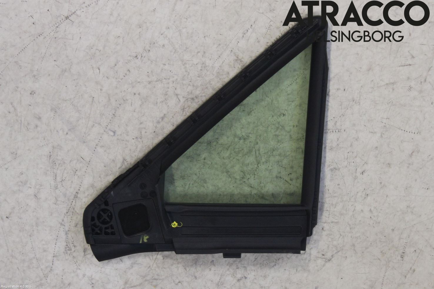 Toyota RAV4 19- Dörruta Fram Lilla Hö