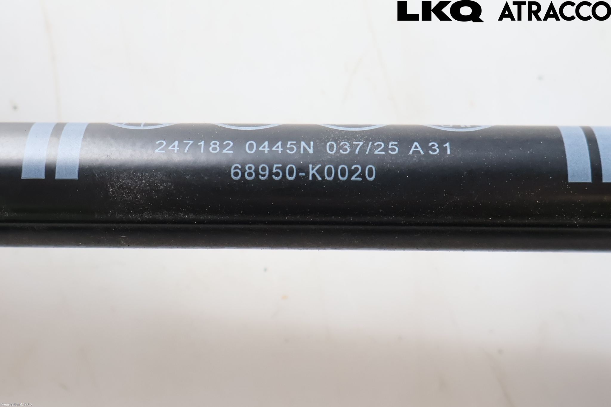 Toyota YARIS XP21 20- Gasfjäder Baklucka