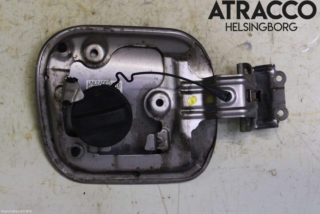 Toyota C-HR 16-23 Tanklucka