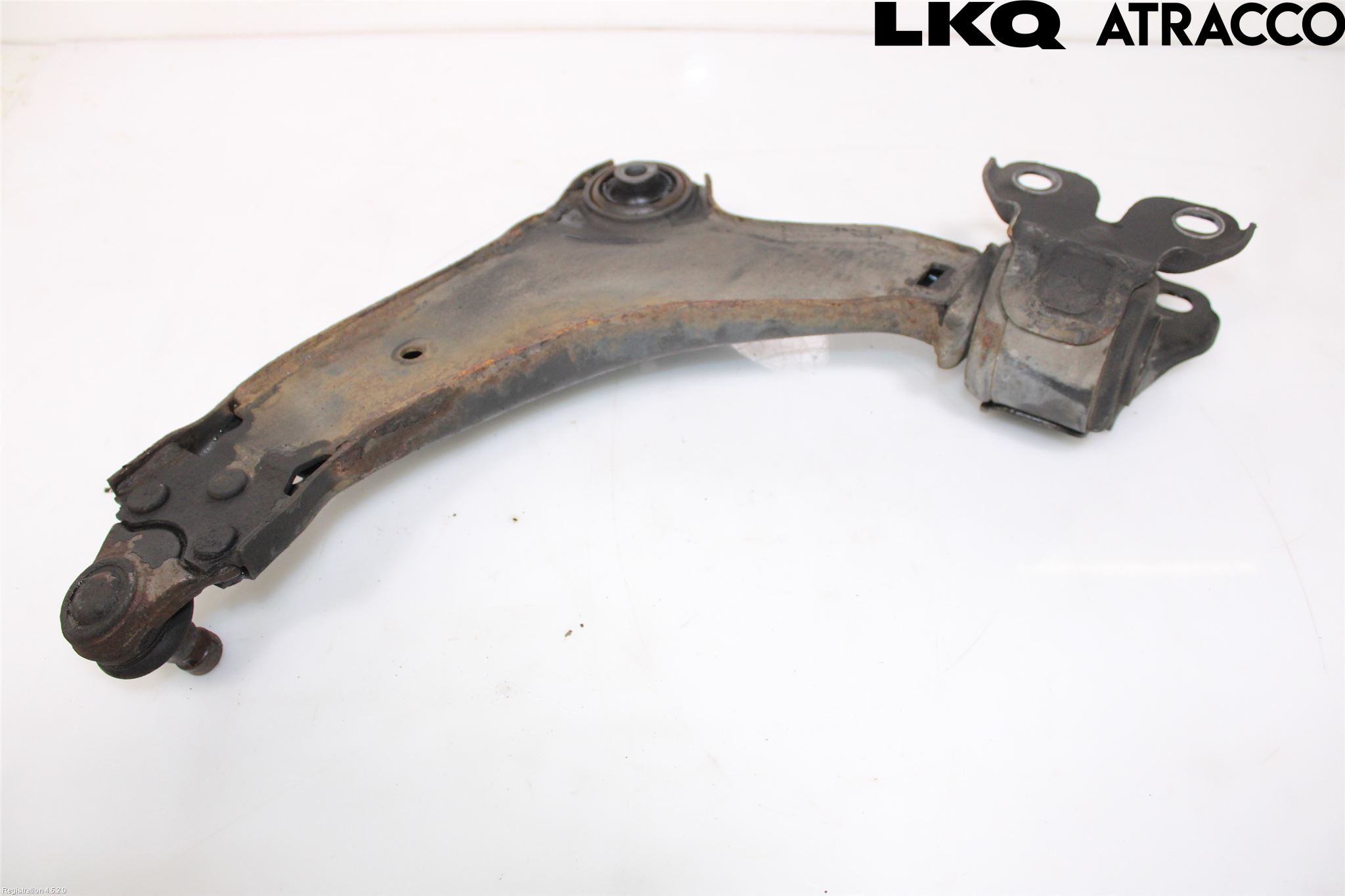 Volvo XC60 14-17 Bärarm Fram Undre Hö
