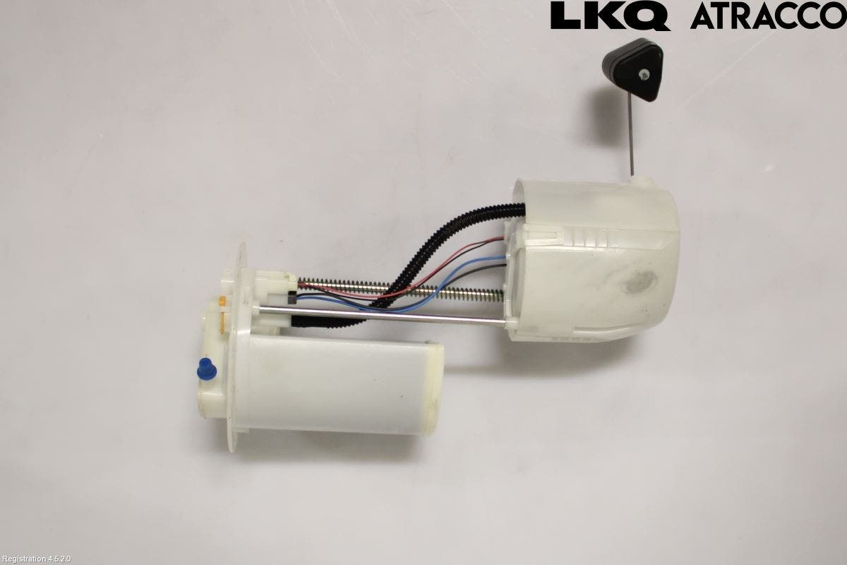 Toyota YARIS XP130 15-20 Bränslepump El